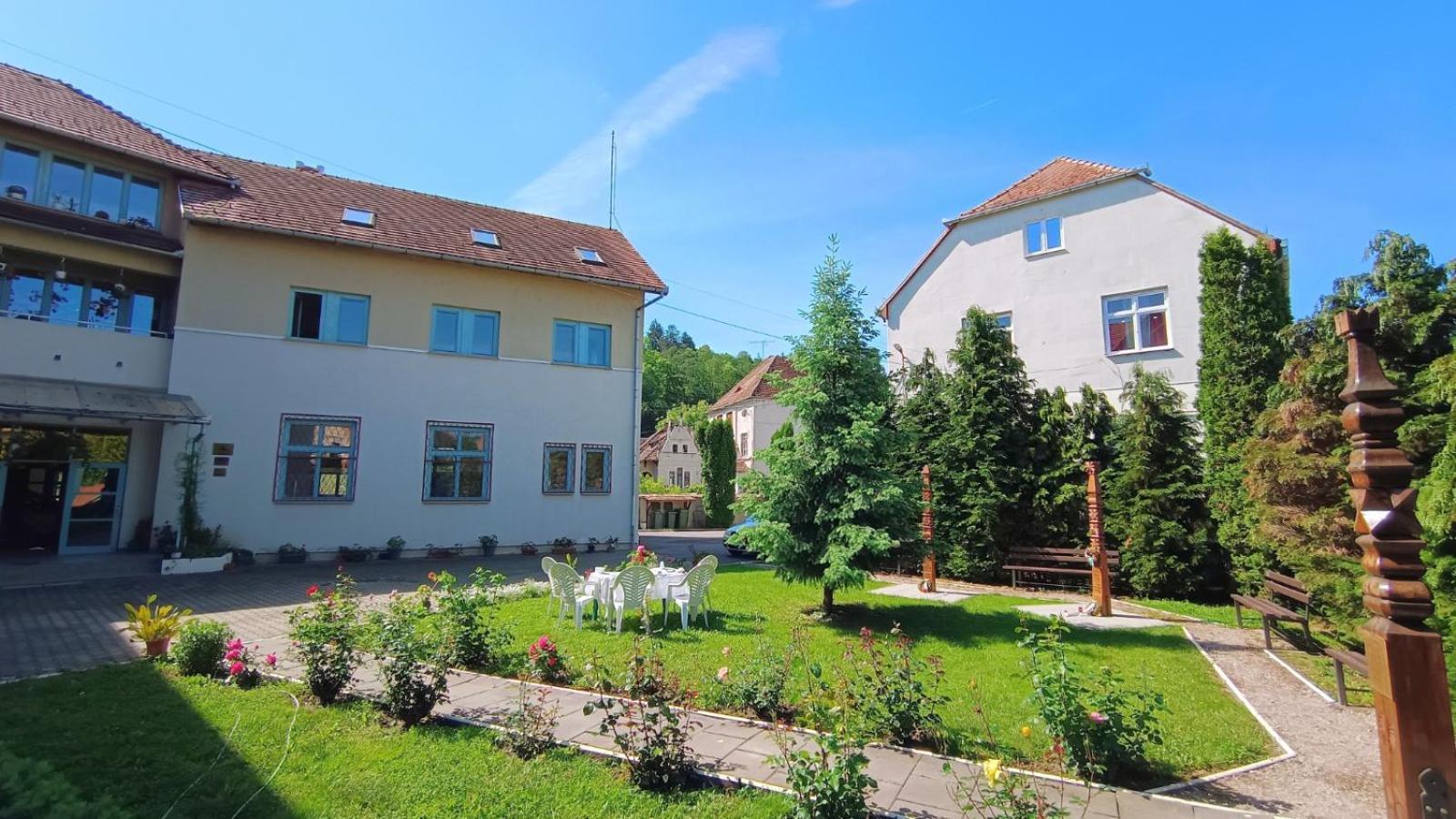 Centrul Gaudeamus Hostel Sighisoara Exterior photo